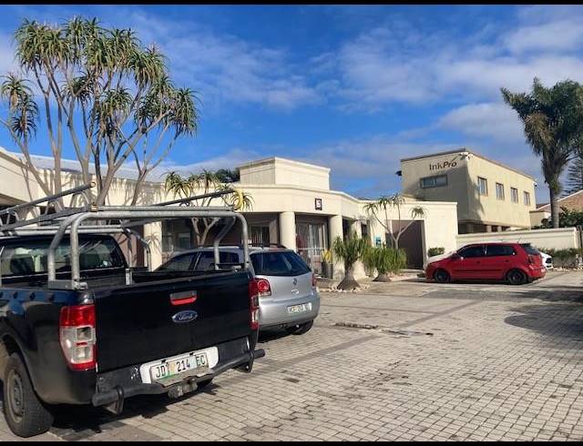 BUSINESS PROPERTY TO RENT IN NEWTON PARK